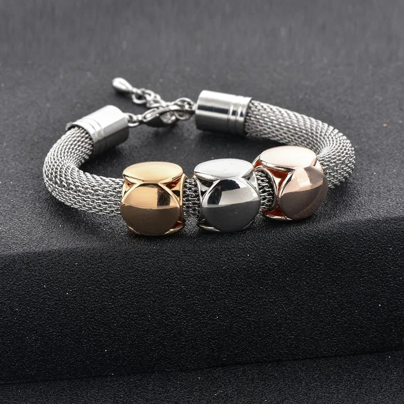 Elegant bracelet in 3 metals
